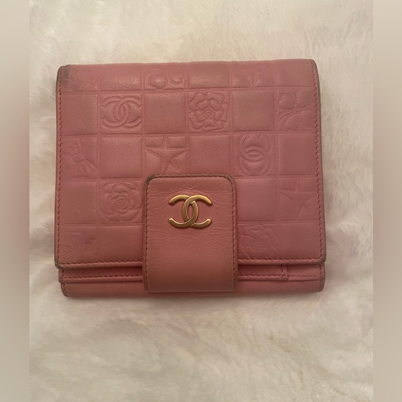 CHANEL Handbags - Authentic Chanel Wallet